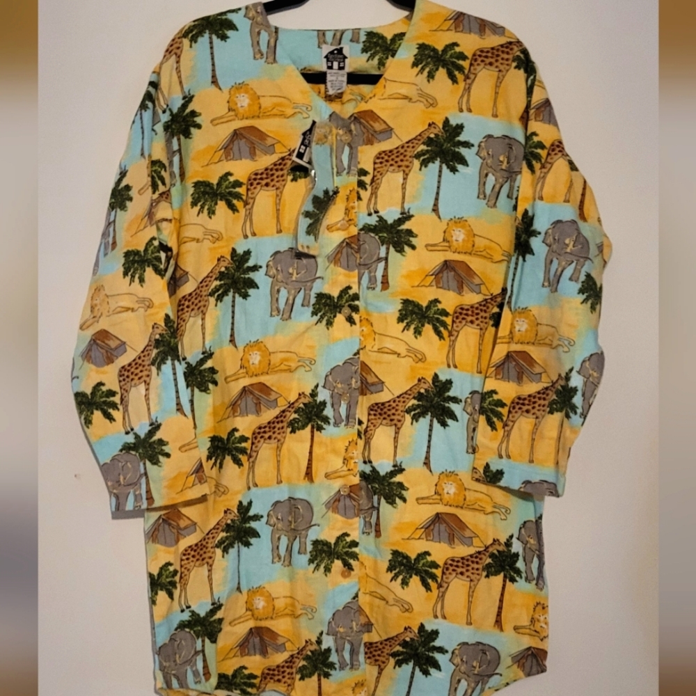 Bedtime Stories SAFARI ANIMALS Flannel Night Shirt Nightgown Giraffe Elephant